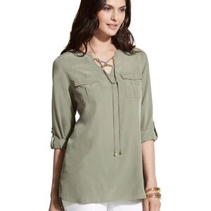 NWT  Chico’s Secretly Smooth LindaTop